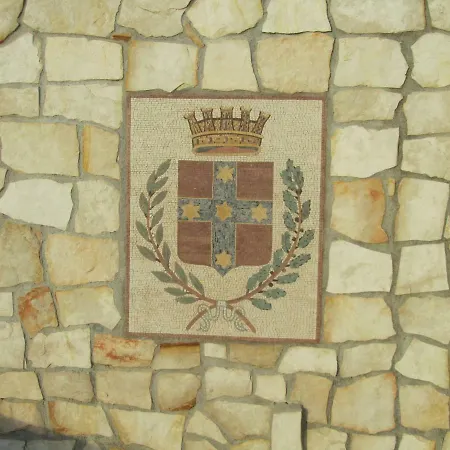 ヴィラ Villa Camporosso
