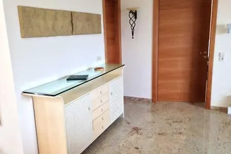 ヴィラ Villa Camporosso