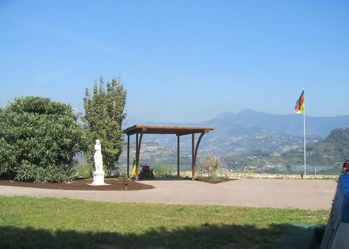 Vila Villa Camporosso *